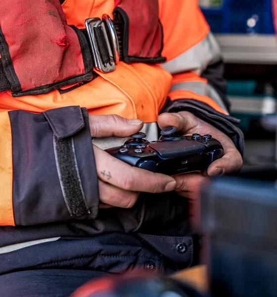 qceas-rov-2-960x1200px